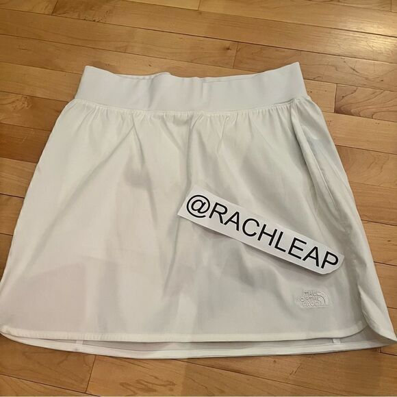 The North Face Women's Elastic Knit Waist Pull-On Skort - Picture 4 of 6